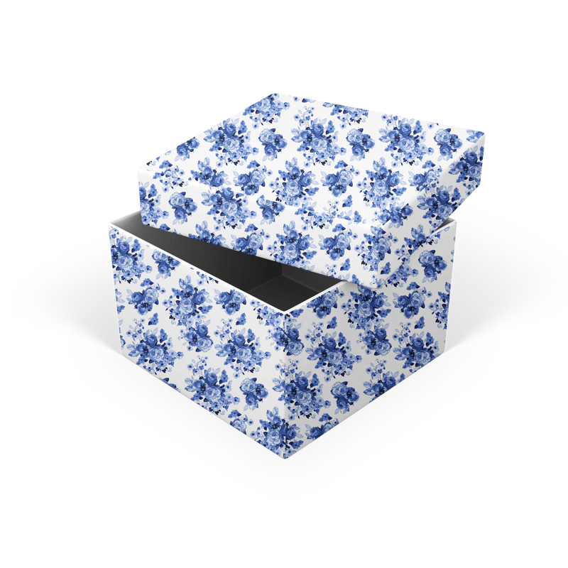 BLUE & WHITE ROSES TWO-PIECE DESIGNER GIFT BOX*